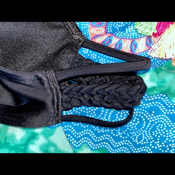 Hollister Swim Bikini Bottom in S-M NWOT - Picture 9 of 12